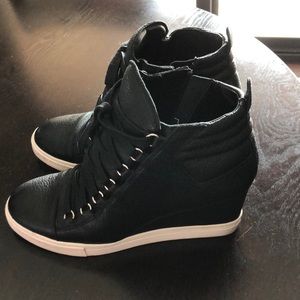 fenton wedge sneaker